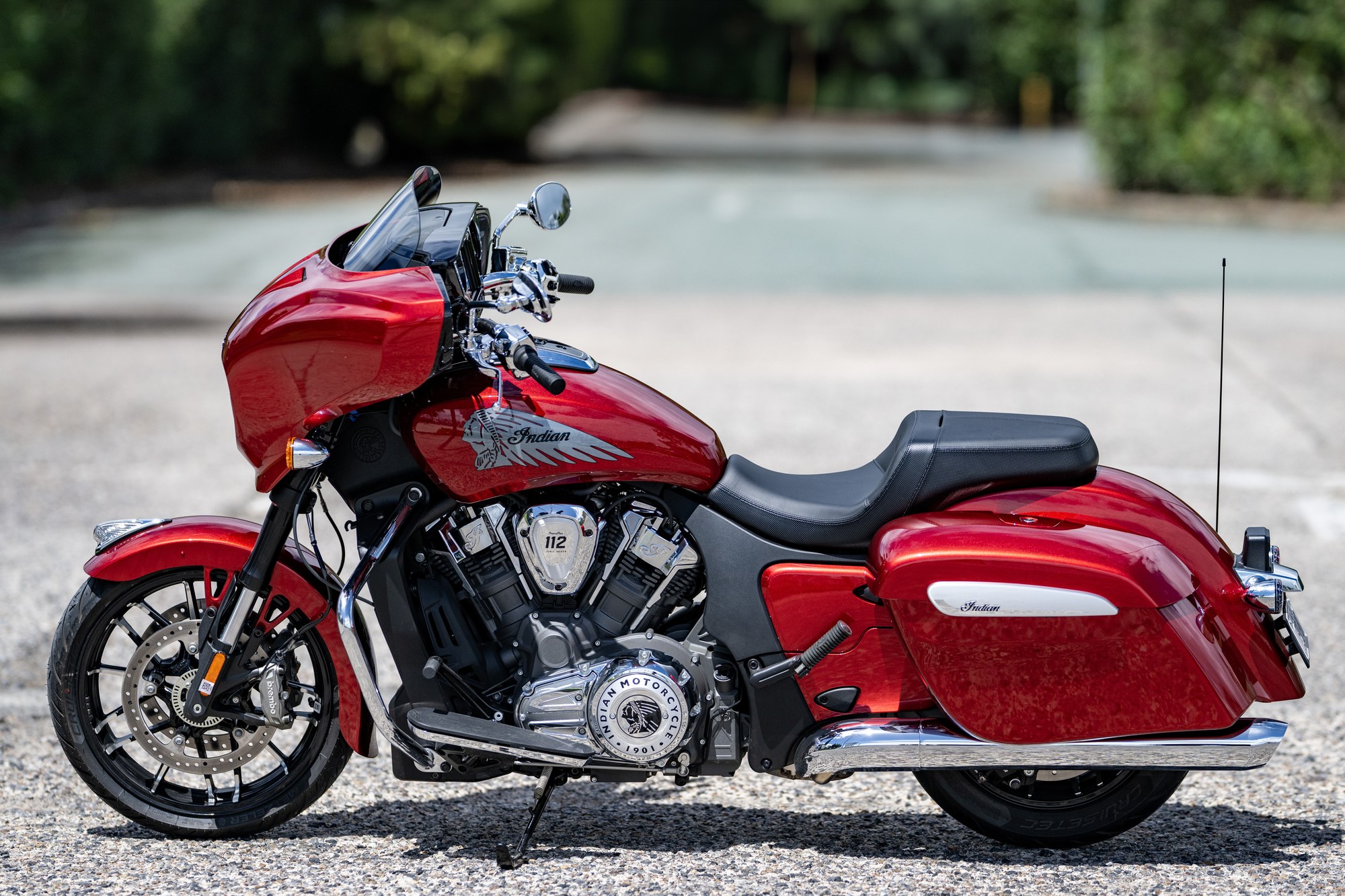 Gear primary drive and belt final drive add to the direct throttle-hand feel.